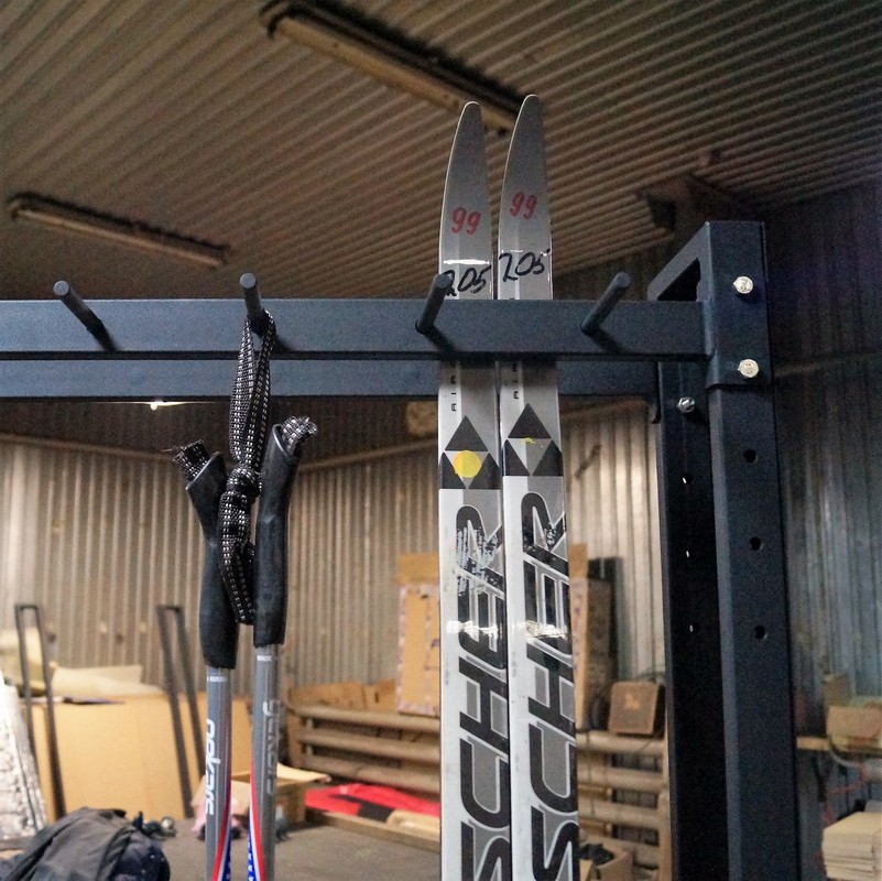 Стеллаж для лыж мобильный + вешалка для палок на 42 пары Spektr Sport Медиум-2М+ 801_800